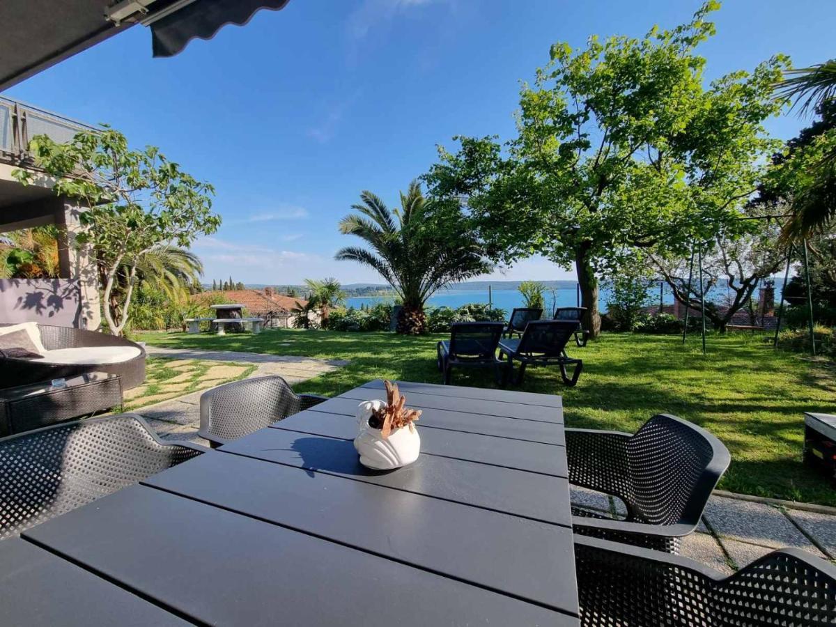 Apartment With Seaview And Garden For 6 포르토로즈 외부 사진