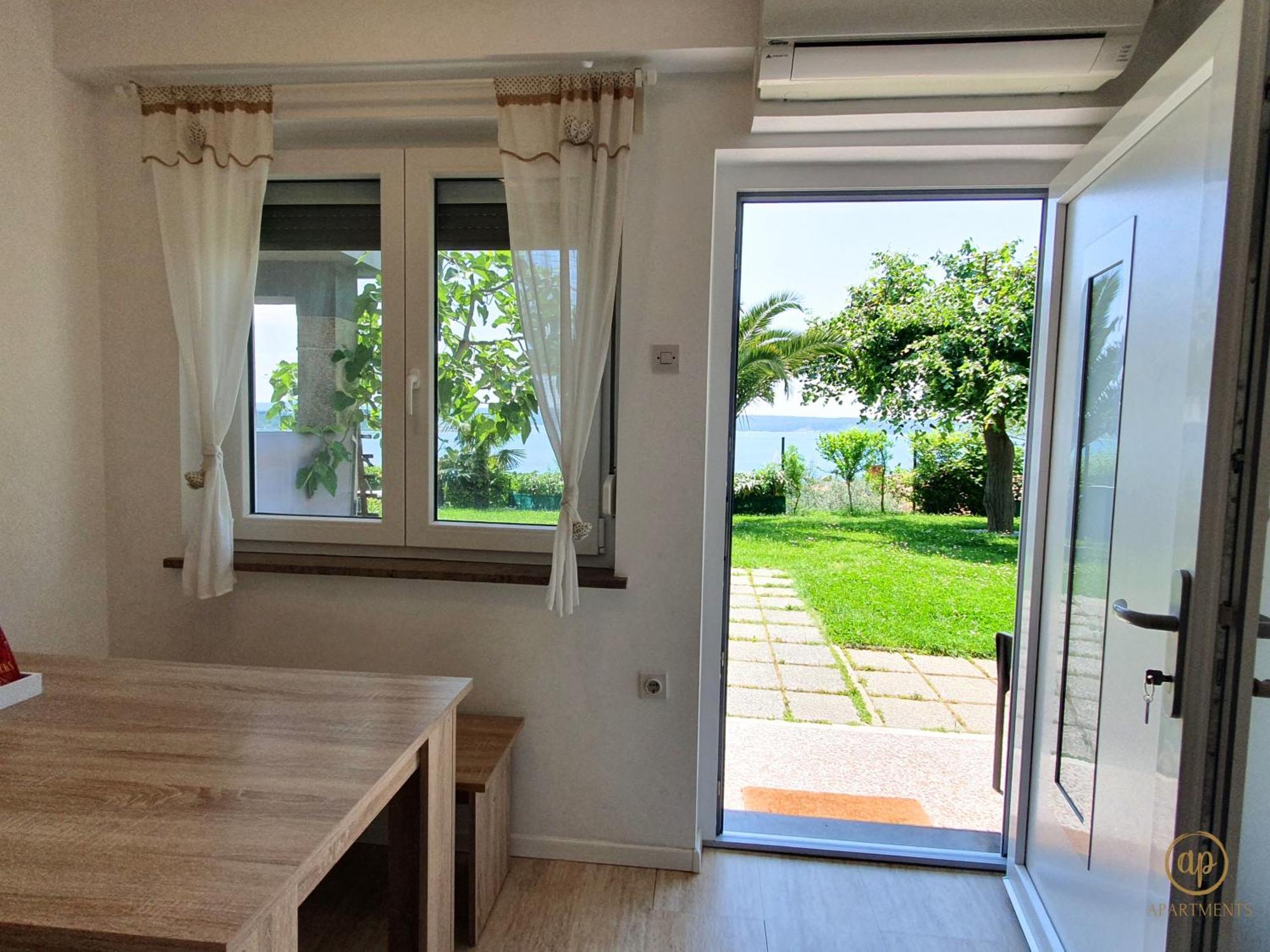 Apartment With Seaview And Garden For 6 포르토로즈 외부 사진